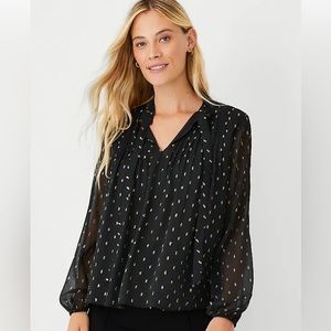 Ann Taylor Women’s Shimmer Tie Neck Top Black/Gold Size X-Small